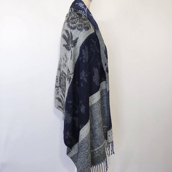 Aurora Paci Italia Blue Gray Floral Print Wool Blend Scarf Wrap Shaw Fringe City - Picture 7 of 16